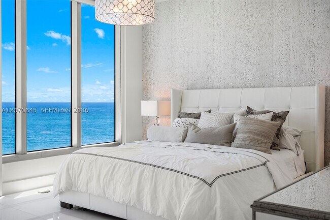 Building Photo - 6899 Collins Ave