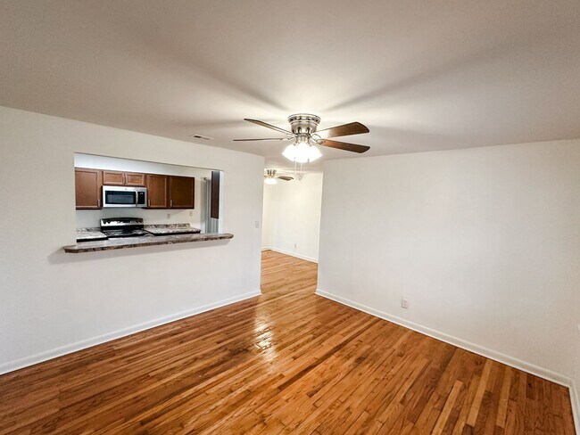 Building Photo - Why rent an apartment, when you can live i...