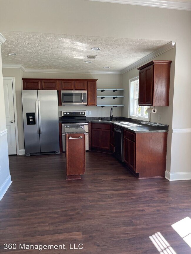 Foto del edificio - 3 br, 2 bath House - 611 McDonald Drive