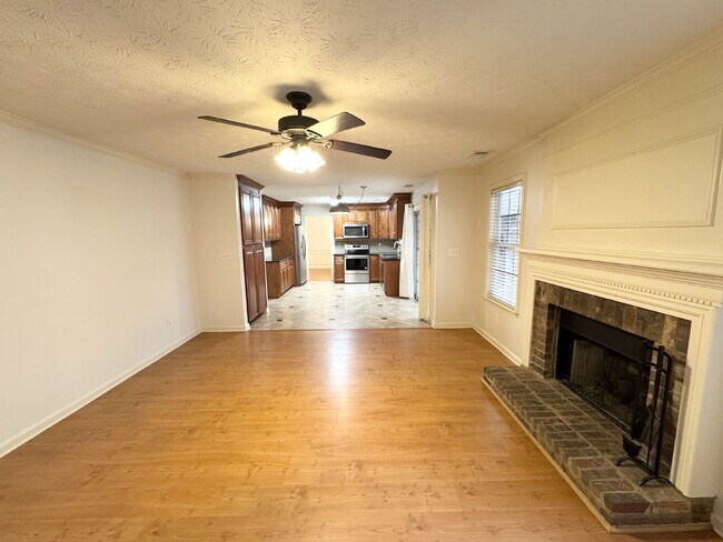 Foto del edificio - Rare Sugar Hill Rental with Huge Fenced Yard and Outdoor Living Space