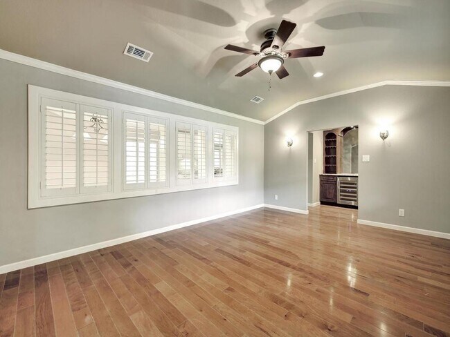 Foto del edificio - 2905 Perry Ln