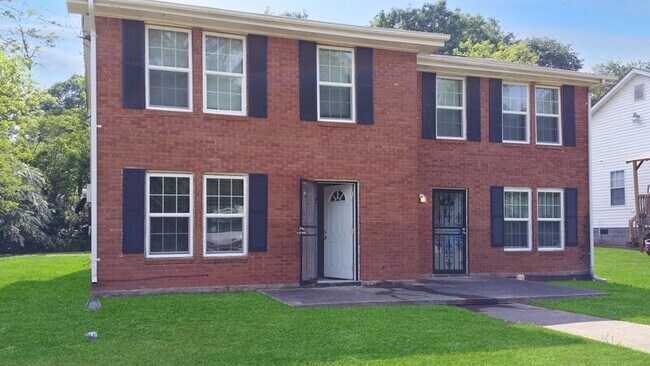 Building Photo - 235 Toby Springs Ln