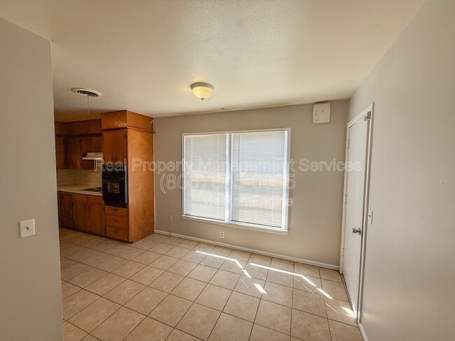 Building Photo - 2121 73rd St