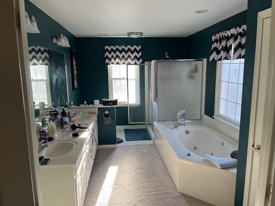 Foto principal - 785 Riverbend Pky