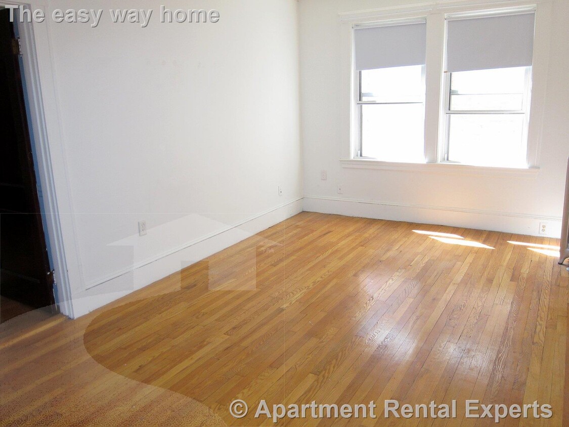 Photo - 155 Summer St