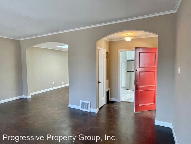 Foto del edificio - 3 br, 1 bath House - 239 Mount Vernon Avenue