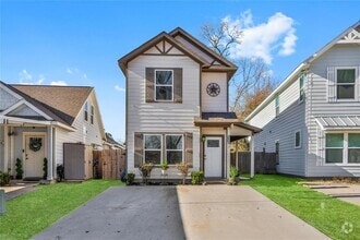 Building Photo - 16704 Stonefield St