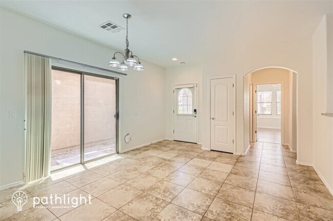 Foto del edificio - 20041 49Th Drive