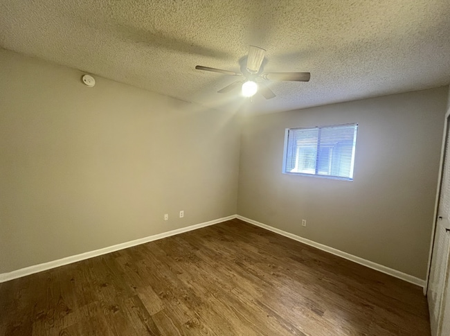 Building Photo - 5324 Westchase Ct