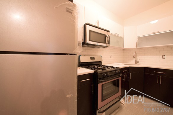Building Photo - NO FEE: Fantastic 3Br in Kensington!