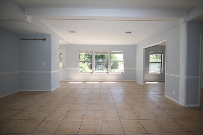 Foto del edificio - 11681 41st Ct N