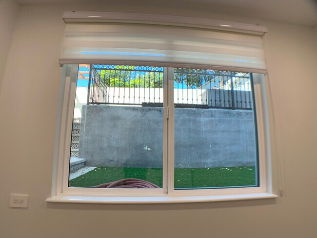 Foto del edificio - 2127 Park Blvd