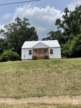 Building Photo - 168 Mays St
