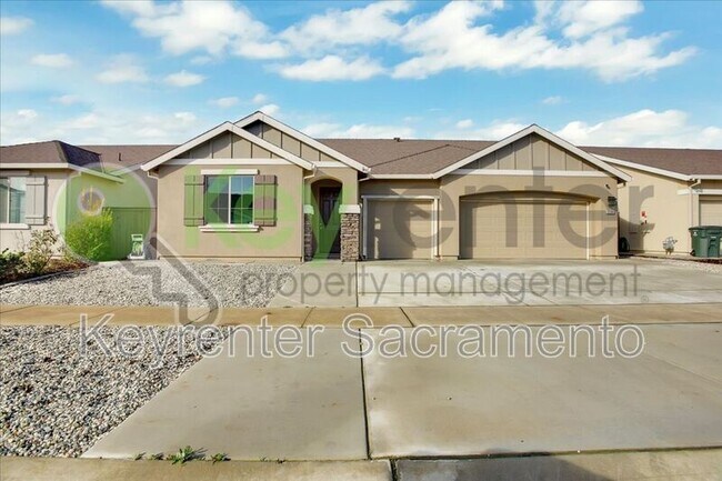 Building Photo - 5584 Harcrest Dr