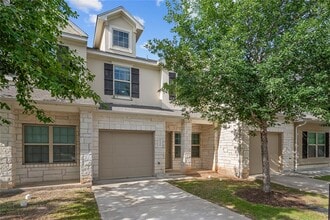 Building Photo - 131 Thelonious Dr