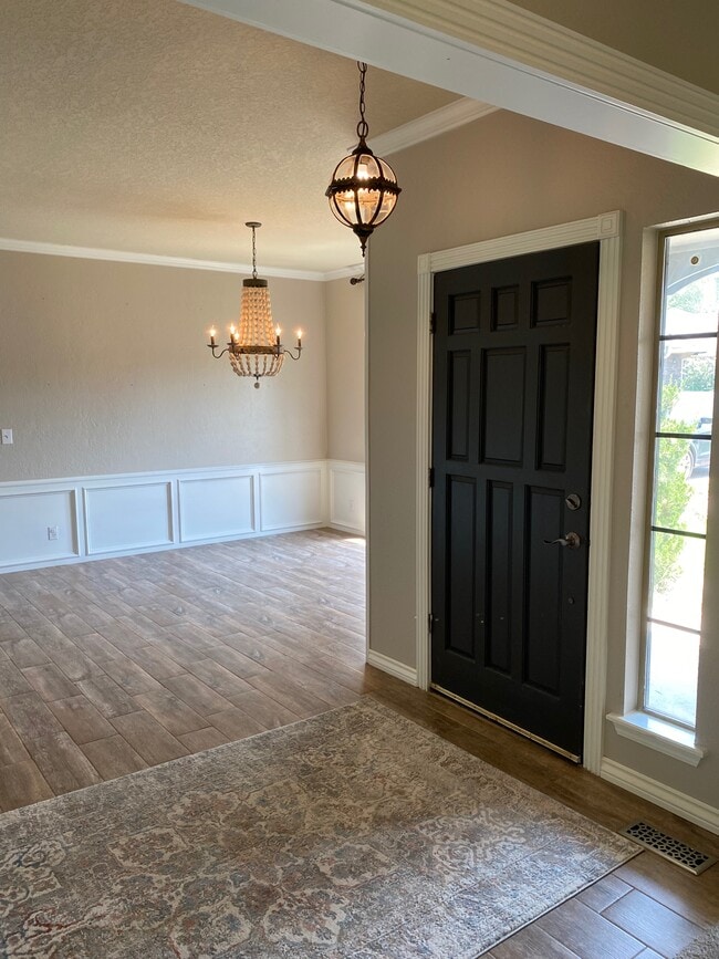 Photo - 13301 Red Canyon Rd House