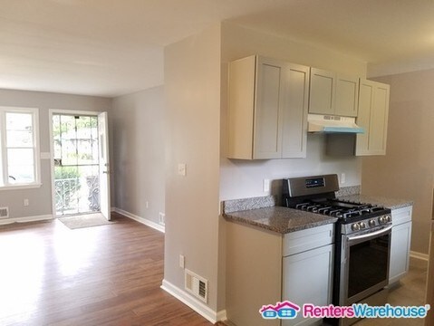 Foto del edificio - 141 Ellendale Ln NW