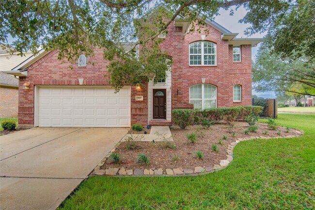 Building Photo - 5802 Horseshoe Falls