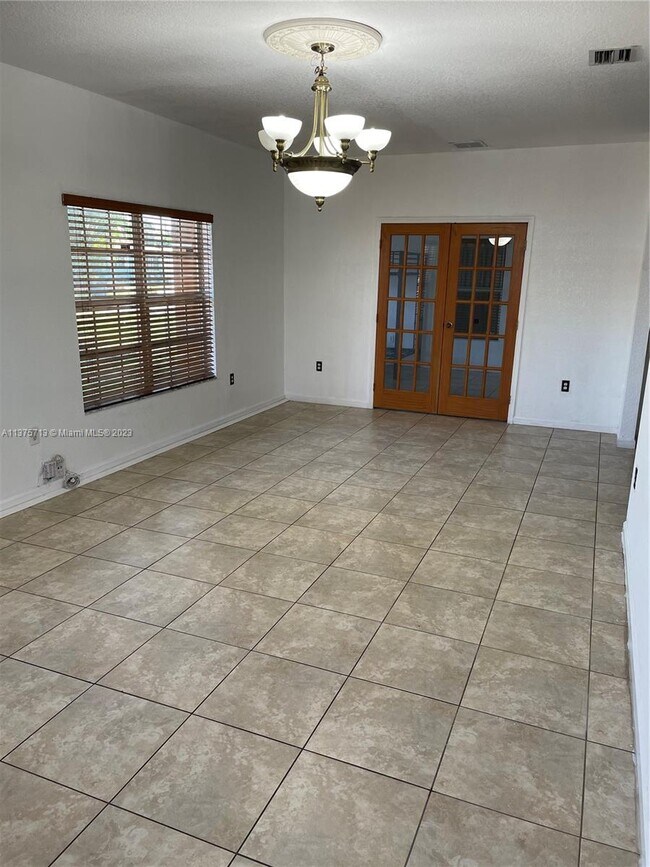 Foto del edificio - 6207 Dewey St