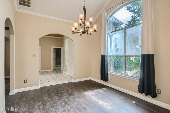 Foto del edificio - 4 br, 4 bath House - 2859 Fairway Dr UNIT