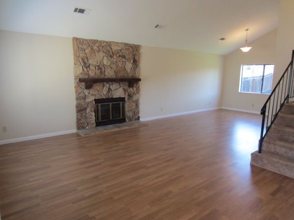 Building Photo - 2126 Mendocino Dr
