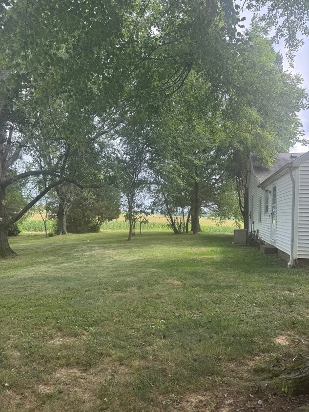 Foto principal - 758 E County Rd 750 N