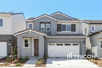 Building Photo - 2586 Gold Brk St