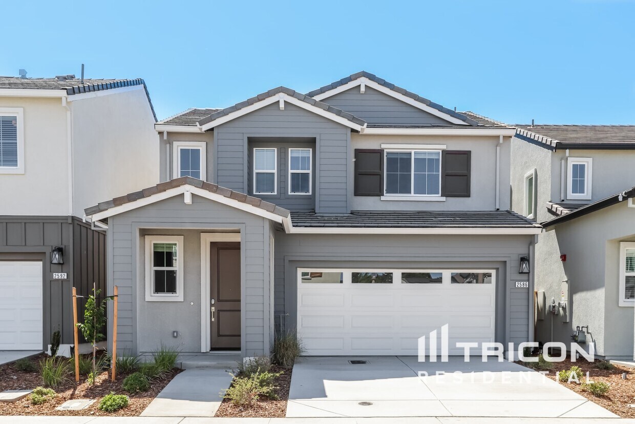 Foto principal - 2586 Gold Brk St