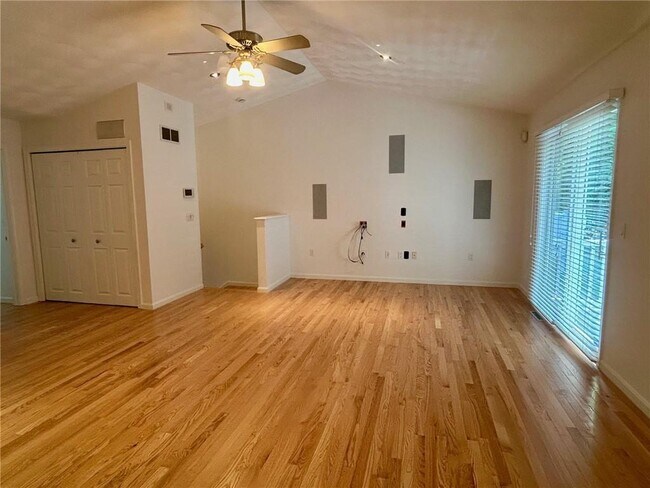 Foto del edificio - 266 Scituate Ave