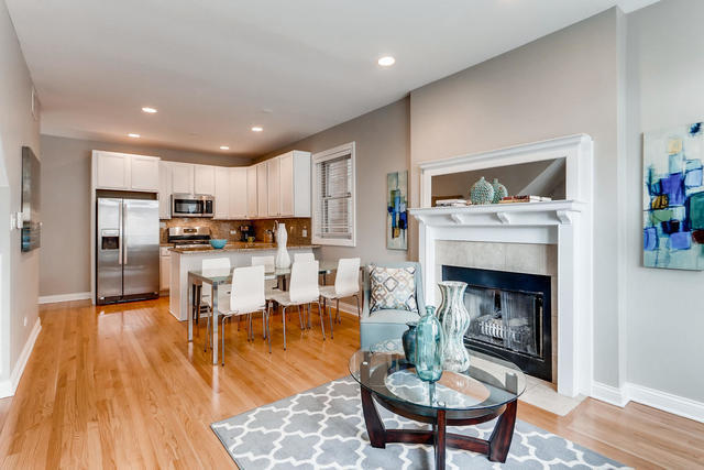 Foto principal - 1613 W Grand Ave