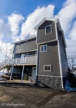 Building Photo - 463 Springfield St