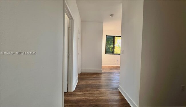 Foto del edificio - 337 SW 5th Ave