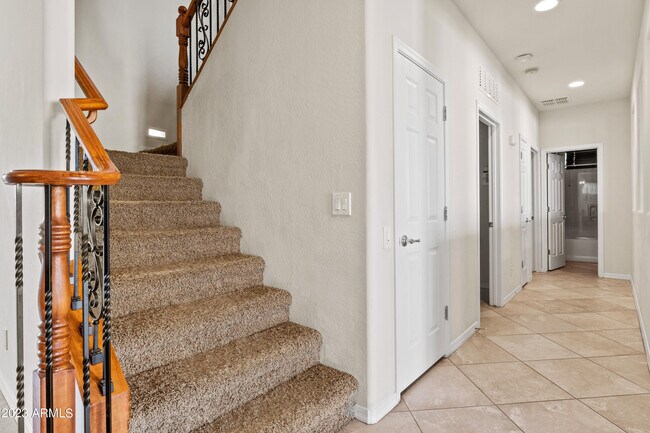 Foto del edificio - 5224 W Bent Tree Dr