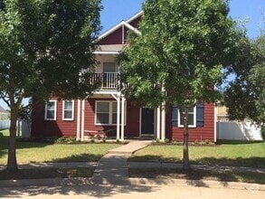Building Photo - 1905 Hartwell Ct