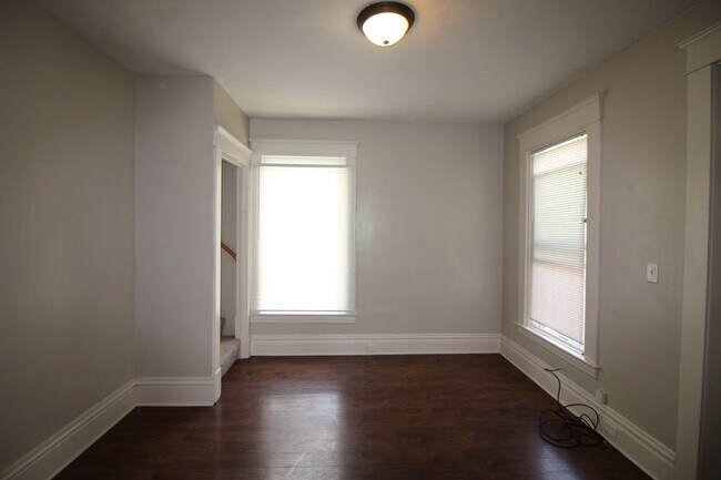 Foto del edificio - 3 bed -1.5 bath house near GVSU Pew Campus.