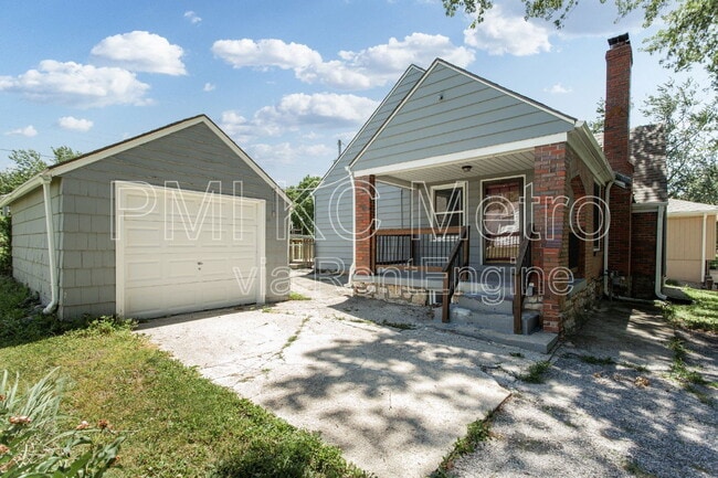 Building Photo - 8201 MO-9