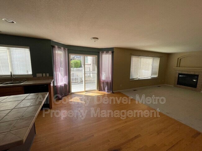 Foto del edificio - 10553 Garfield St
