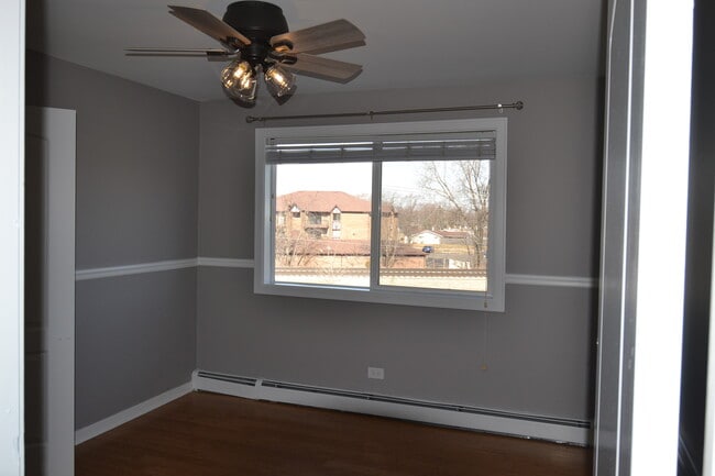 Building Photo - 17528 71st Ave