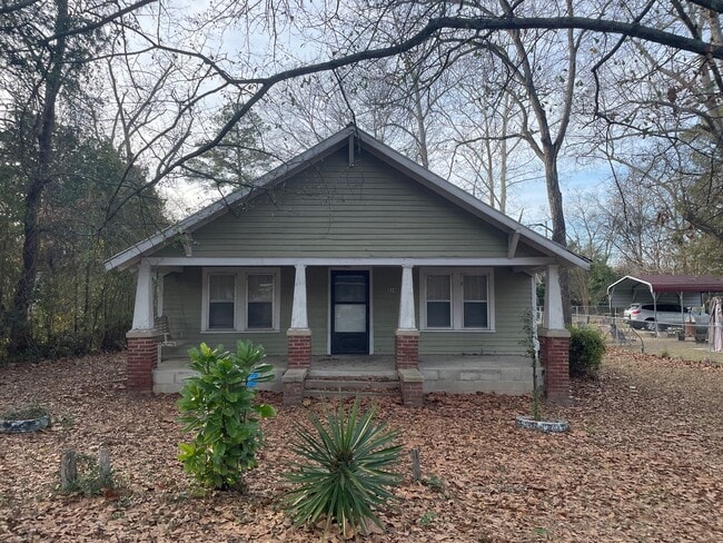 Building Photo - 2 Bed, 1 Bath House