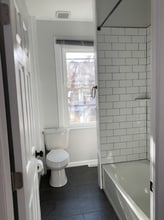 Building Photo - 346 39th St