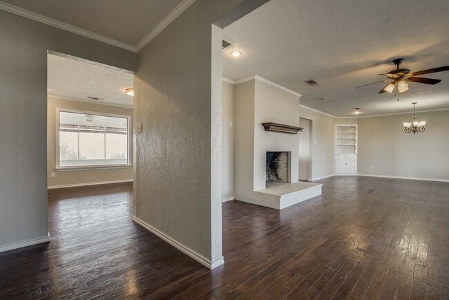 Building Photo - 1408 Ridge Rd