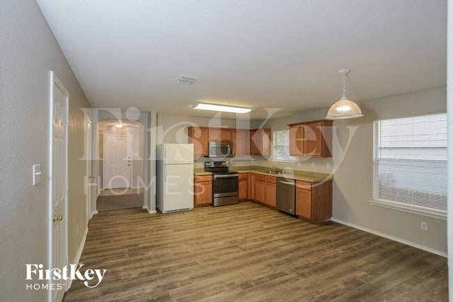 Building Photo - 7367 Lyia Br