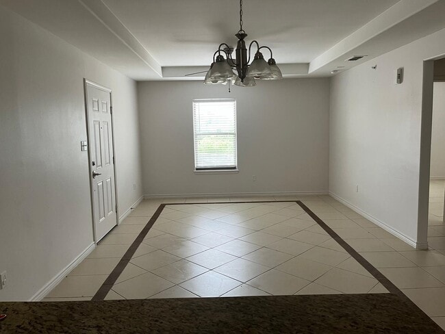Foto del edificio - 7615 Laguna Del Mar Ct