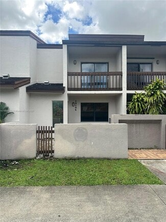 Building Photo - 10104 NW 41st St