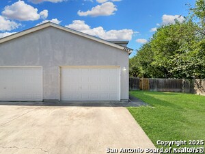 Primary Photo - 3853 Maverick Crk Rd