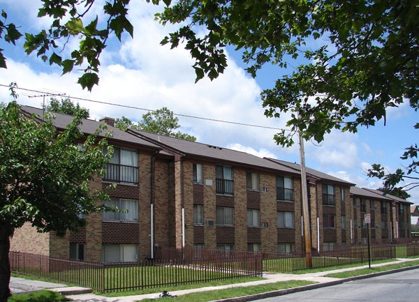 Foto principal - Greater Centennial Homes