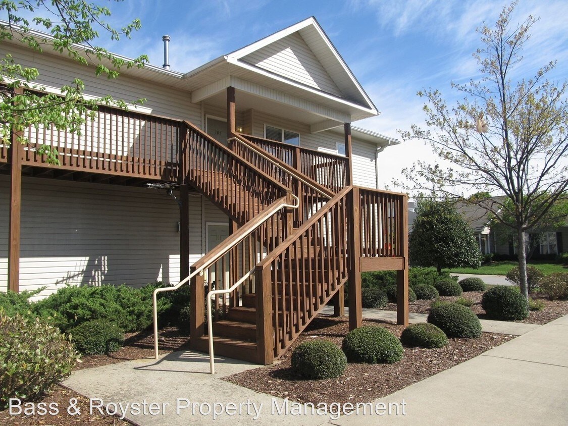 105 Olde Covington Way, Arden, NC 28704 House for Rent in Arden, NC