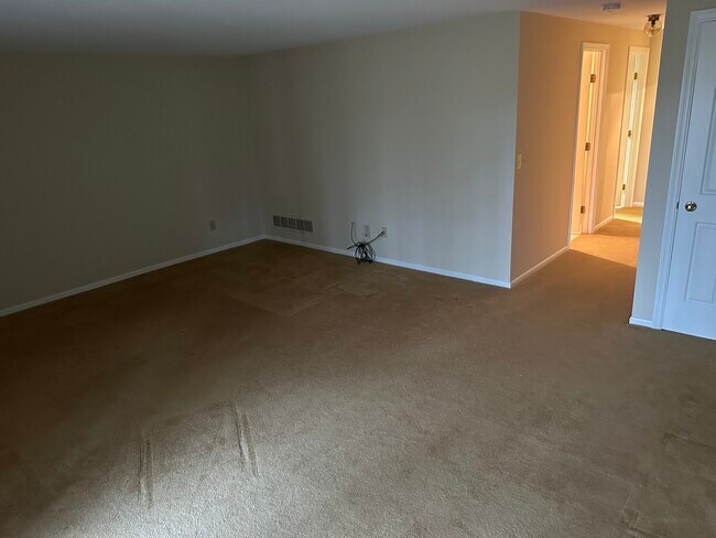 Folleto de Paterson Broadway Plaza 13/07/18 - 9120 Dominion Cir