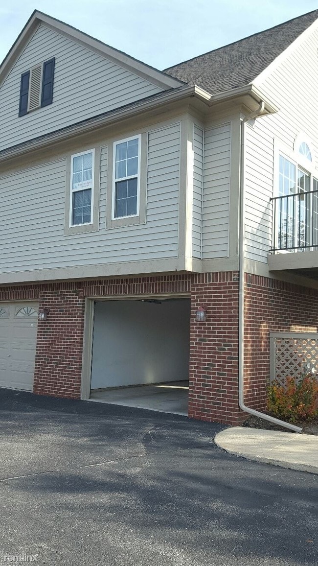 Building Photo - 2 br, 2 bath  - 3162 Primrose Ln
