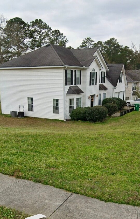 Photo - 1853 Harmony Trce (Lithonia, GA)